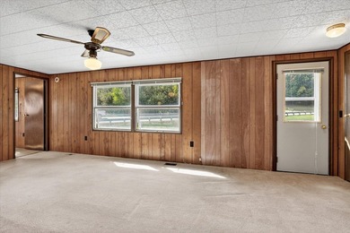 Want a setting with an ideal location close to town and near - photo 12