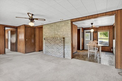 Want a setting with an ideal location close to town and near - photo 13