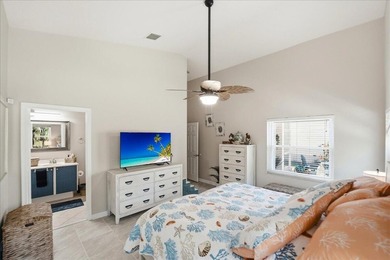 Private outdoor oasis with views of the preserve. View nature at - photo 19