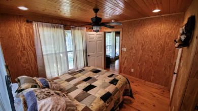 Unique Lakehouse & Creek-Front Retreat - photo 16