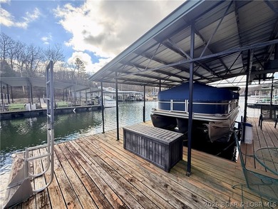 Hidden Gem Lakefront Home at the 3 MM! Nestled in a deep cove - photo 33