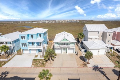 Gorgeous home provides the perfect coastal retreat as an - photo 35