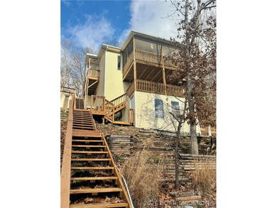 Hidden Gem Lakefront Home at the 3 MM! Nestled in a deep cove - photo 43