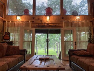 Unique Lakehouse & Creek-Front Retreat - photo 2