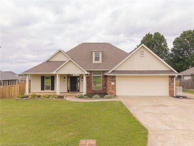 Lake Home Sale Pending in Greenwood, Arkansas