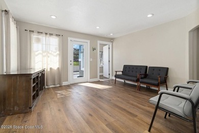 Fully renovated 4,357 SF mixed-use commercial property on 0.61 - photo 16