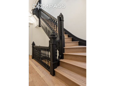 Restored Limestone Townhouse in the Heart of Hamilton Heights - photo 18