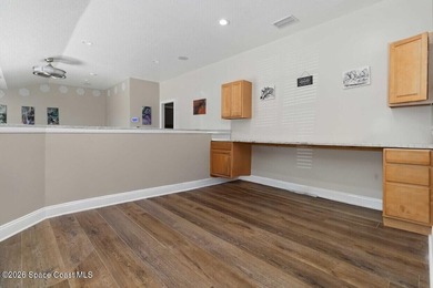 Fully renovated 4,357 SF mixed-use commercial property on 0.61 - photo 28