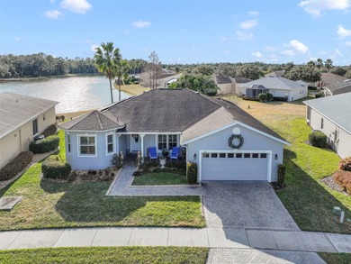(private lake, pond, coastal) Home For Sale in Kissimmee Florida