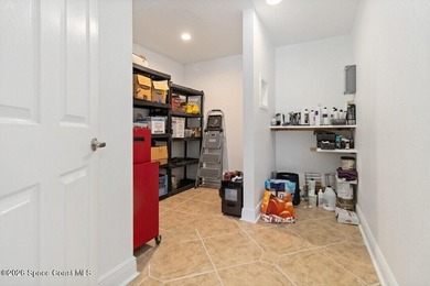 Fully renovated 4,357 SF mixed-use commercial property on 0.61 - photo 38