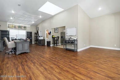 Fully renovated 4,357 SF mixed-use commercial property on 0.61 - photo 46