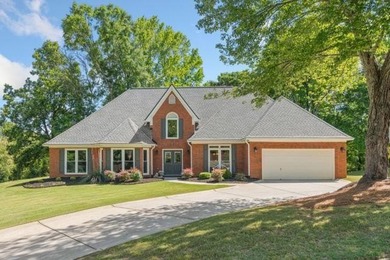 (private lake, pond, coastal) Home For Sale in Alpharetta Georgia