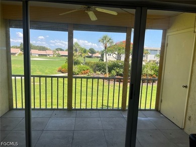 Nicely Updated 2 bedroom, 2 Bathroom Condo. Newer Kitchen - photo 11
