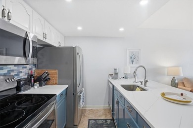 Fully renovated first-floor waterfront condo offering 1 bedroom - photo 12