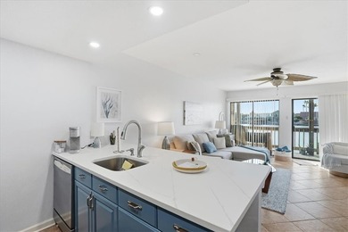 Fully renovated first-floor waterfront condo offering 1 bedroom - photo 14