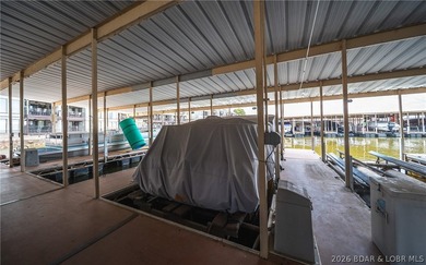 Experience effortless lake living in this turnkey 1-bedroom - photo 22
