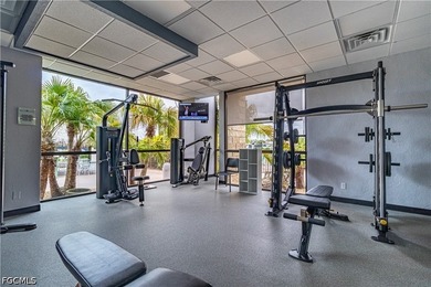Nicely Updated 2 bedroom, 2 Bathroom Condo. Newer Kitchen - photo 30