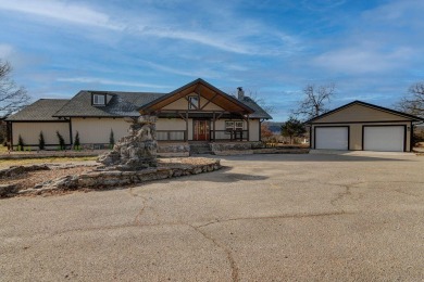 Lake Home For Sale in Galena, Missouri