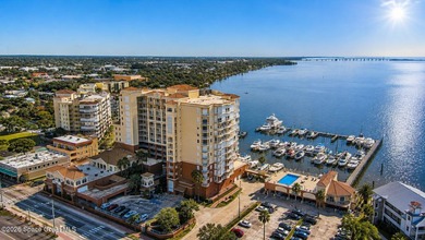 DIRECT INDIAN RIVER FRONT | 8TH FLOOR CORNER UNIT | WRAP-AROUND - photo 3