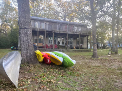 Unique Lakehouse & Creek-Front Retreat - photo 29
