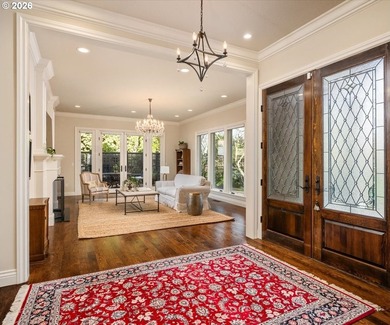 Open Tuesday 3/10 11-2: Main level living, with level entrance