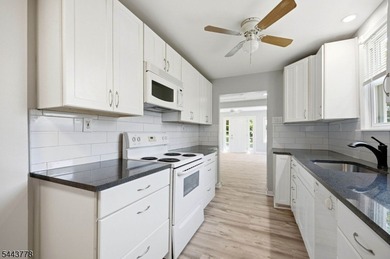 Welcome To This Charming 2 Bedroom Home In Upper Greenwood Lake! - photo 15