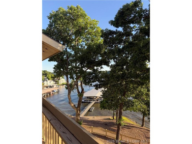 Lake of the Ozarks Living at Its Finest. Breathtaking lake views - photo 16