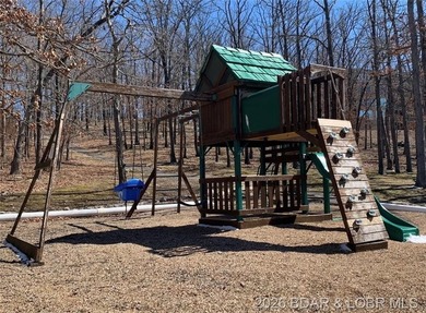 Lake of the Ozarks Living at Its Finest. Breathtaking lake views - photo 20