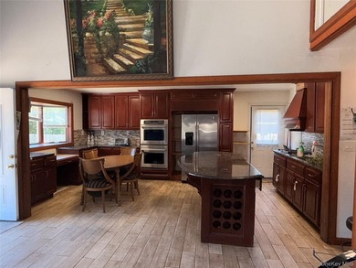 Welcome to this charming starter home offering the perfect blend - photo 24