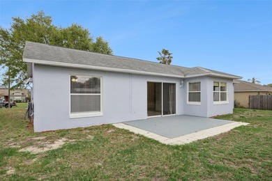 Welcome home to this exquisite three-bedroom, two-bathroom gem - photo 27
