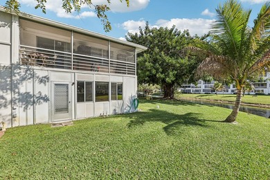 Corner, 2nd floor, walk up unit with a Balcony overlooking Water - photo 32