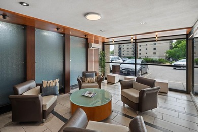 Nestled next to Market Plaza and steps from Bde Maka Ska, 1BR - photo 33