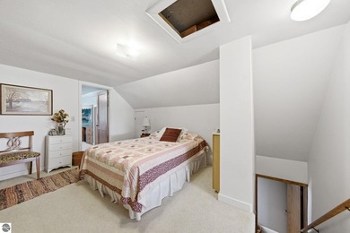 Nestled in the rolling hills of Highland, this beautifully - photo 33