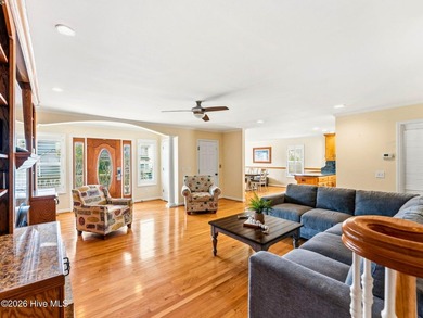 Feel the constant ocean breeze from this exceptional West End - photo 5