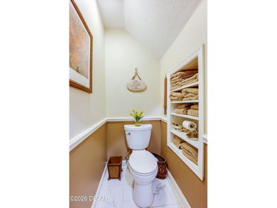 Stunning fully remodeled 2-story townhome in gated Plantation - photo 46