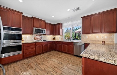 Welcome to this stunning turnkey home in the highly sought-after - photo 13