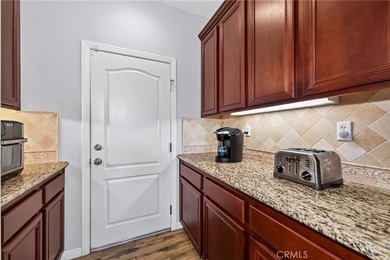 Welcome to this stunning turnkey home in the highly sought-after - photo 15
