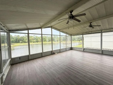 This move-in ready 2 bed, 2 bath home in the 55+ Fairways - photo 8