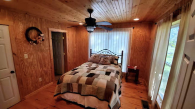 Unique Lakehouse & Creek-Front Retreat - photo 17