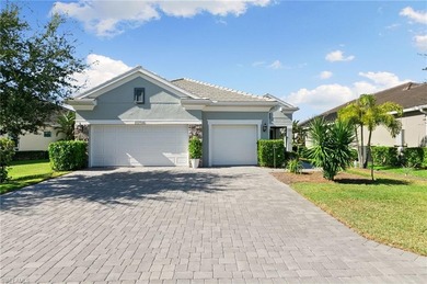 Lake Home For Sale in Fort Myers, Florida