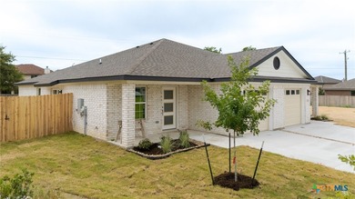 Stillhouse Hollow Lake Townhome/Townhouse For Sale in Killeen Texas