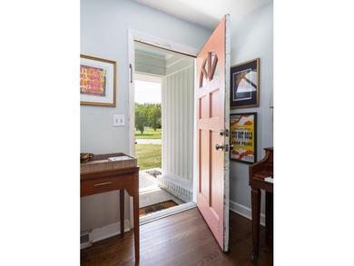 One of West Ashley's most beloved neighborhoods, Lenevar is - photo 11