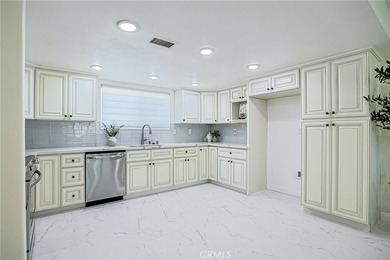 TWO UNITS! Great rental opportunity! Surf City Versatility! - photo 20