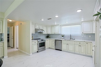 TWO UNITS! Great rental opportunity! Surf City Versatility! - photo 22