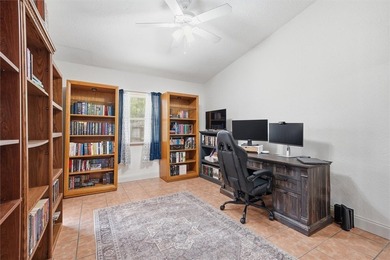 Well-maintained 3-bedroom, 2-bath home offering comfortable - photo 22