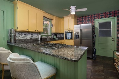 One of West Ashley's most beloved neighborhoods, Lenevar is - photo 29