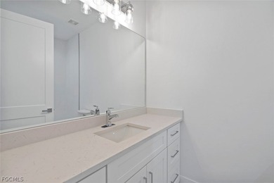 Experience the ultimate Florida lifestyle at 1105 SE 38th St, a - photo 36