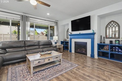 Welcome to your Dream Multi-Generational Home! This Exquisite - photo 7