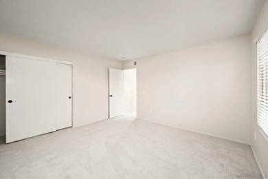 DETACHED Mira Mesa townhome w/ 2,035 sq ft of multi-level living - photo 41