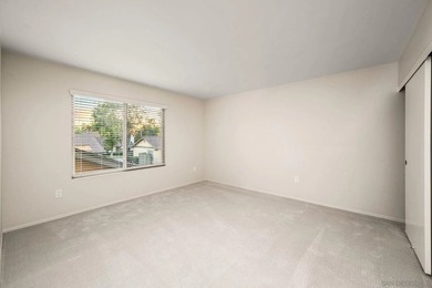 DETACHED Mira Mesa townhome w/ 2,035 sq ft of multi-level living - photo 42